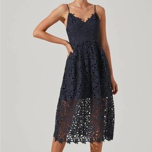 ASTR the label - Navy Lace A Line Midi Dress